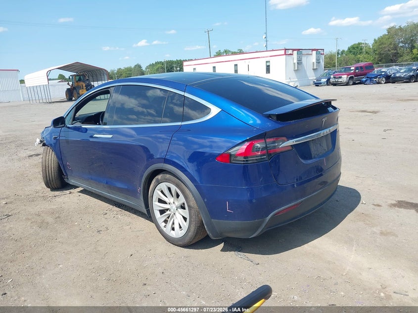 2020 TESLA MODEL X auction photo 3