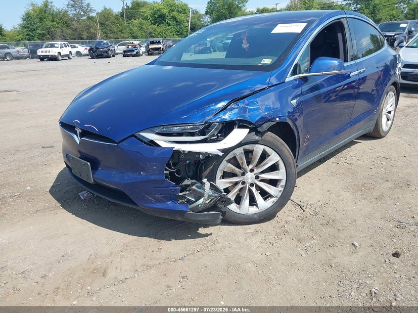 2020 TESLA MODEL X auction photo 6