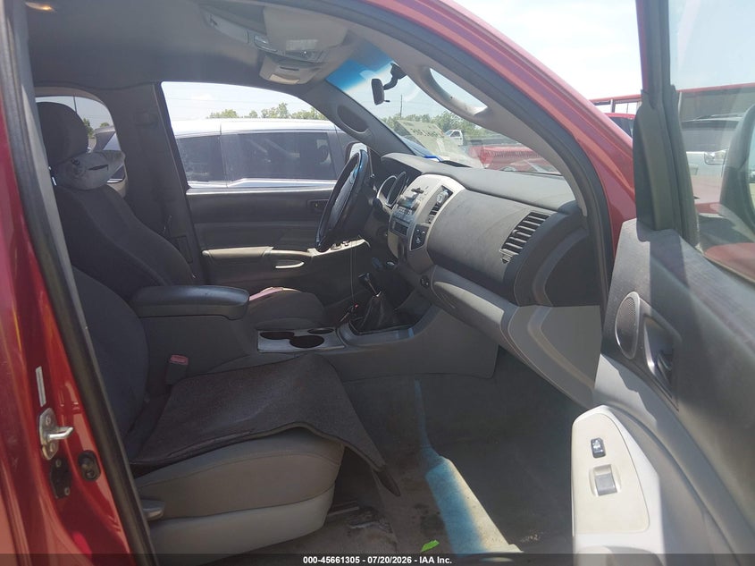 2006 TOYOTA TACOMA auction photo 5