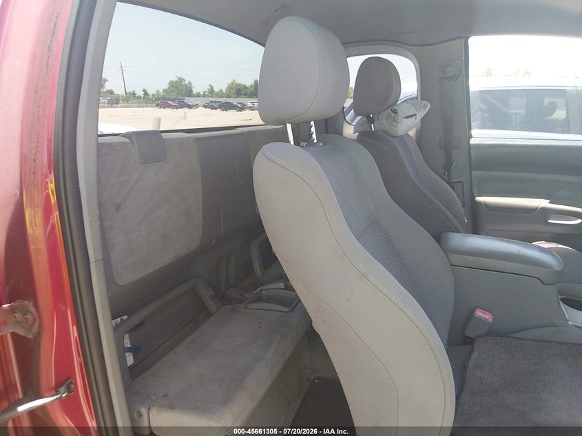 2006 TOYOTA TACOMA auction photo 8