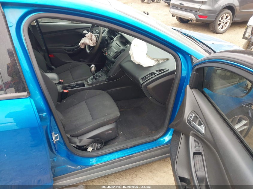 2016 Ford Focus Se VIN: 1FADP3K24GL328291 Lot: 45661316