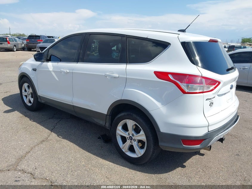 Vin: 1fmcu0gxxdud23695, lot: 46159892, ford escape se 20133