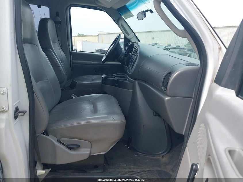 2006 Ford E-350 Super Duty Xl/Xlt VIN: 1FBSS31L66DB28925 Lot: 45661364