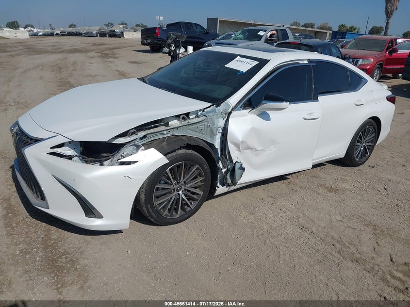Vin: 58ada1c18su063971, lot: 46159986, lexus es 300h 20252
