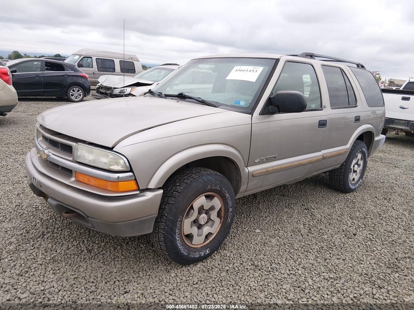 2003 CHEVROLET BLAZER auction photo 2