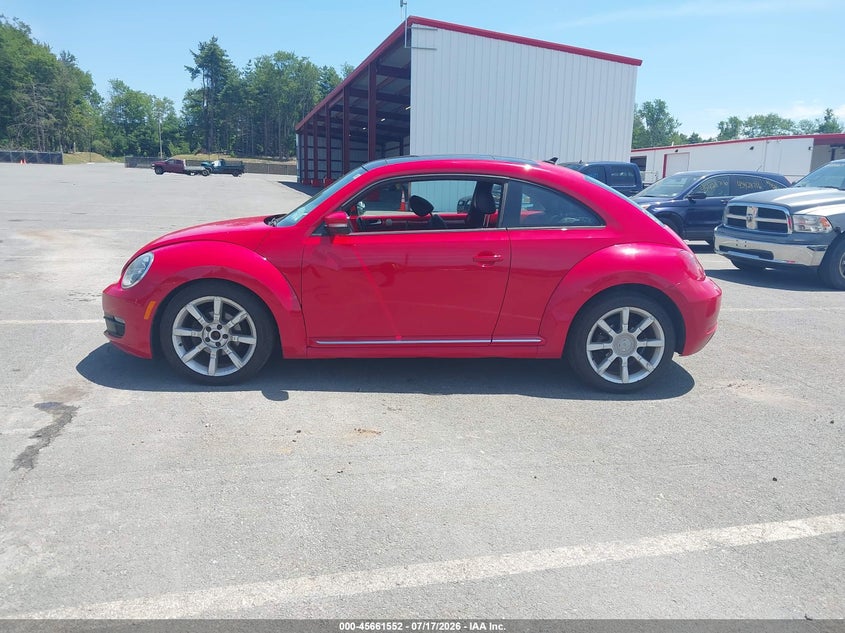 2014 Volkswagen Beetle 2.5L VIN: 3VWHP7AT8EM631063 Lot: 45661552