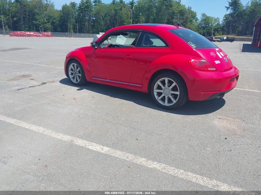 2014 Volkswagen Beetle 2.5L VIN: 3VWHP7AT8EM631063 Lot: 45661552