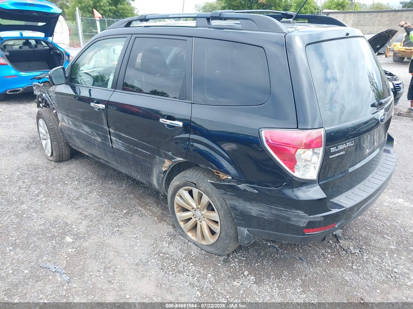 Vin: jf2shadc4dh413852, lot: 46160136, subaru forester 2.5x premium 20133