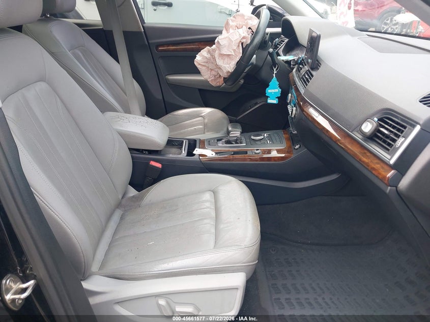 AUDI Q5 - zdjęcie 5