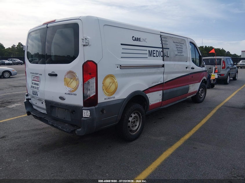 2015 FORD TRANSIT-350 auction photo 4
