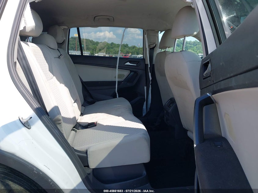 2018 Volkswagen Tiguan 2.0T S VIN: 3VV0B7AX7JM107769 Lot: 45661683
