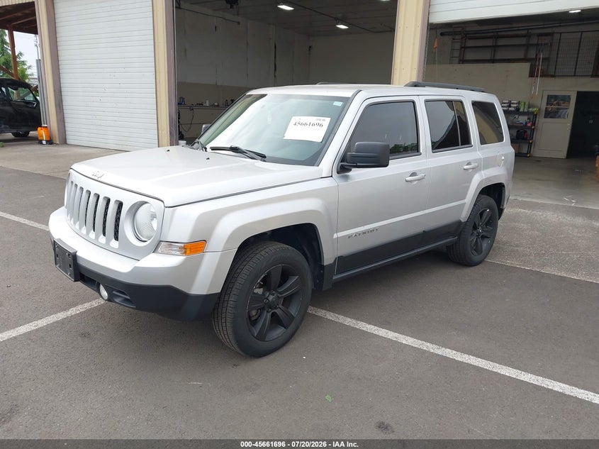2013 JEEP PATRIOT auction photo 2