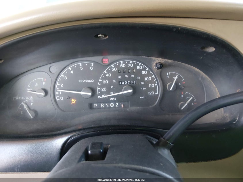 1998 Ford Explorer Eddie Bauer/Limited/Xlt VIN: 1FMZU35P9WZA67800 Lot: 45661709