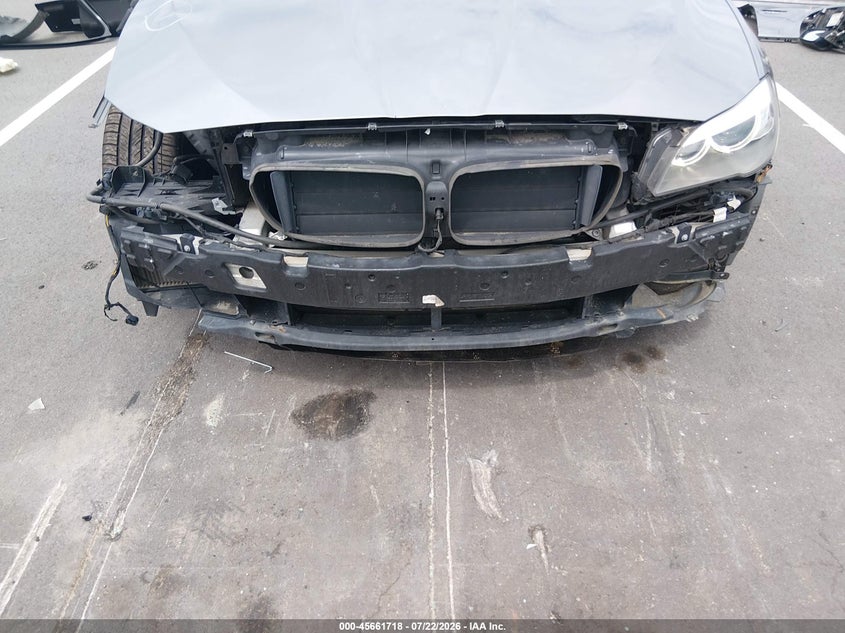 2012 BMW 535I auction photo 6