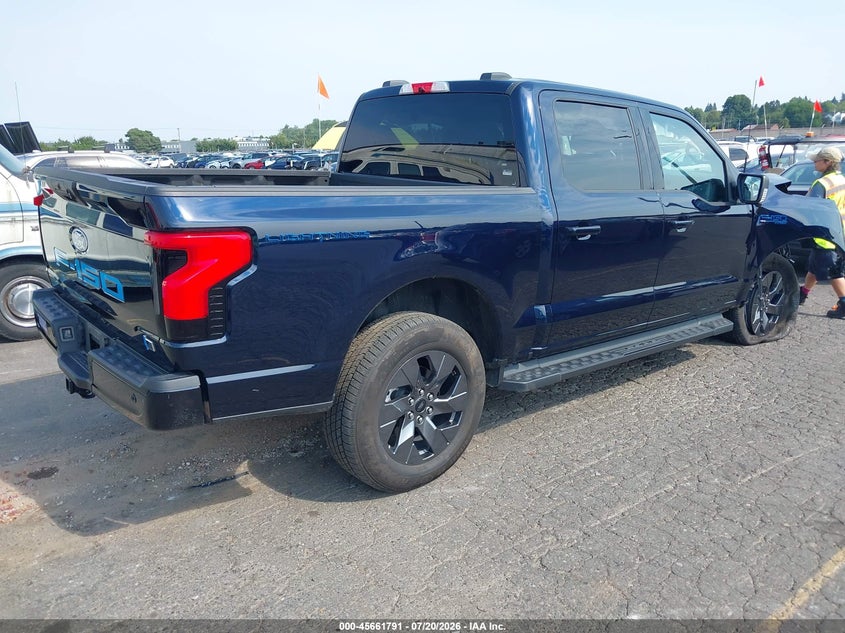 2025 FORD F-150 LIGHTNING auction photo 4
