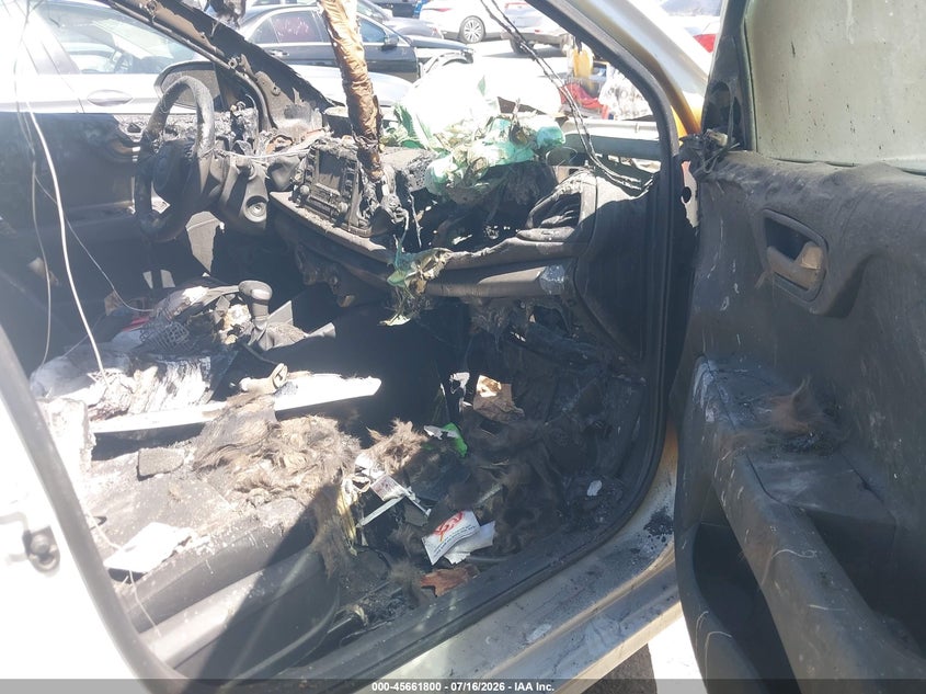2018 KIA RIO auction photo 5