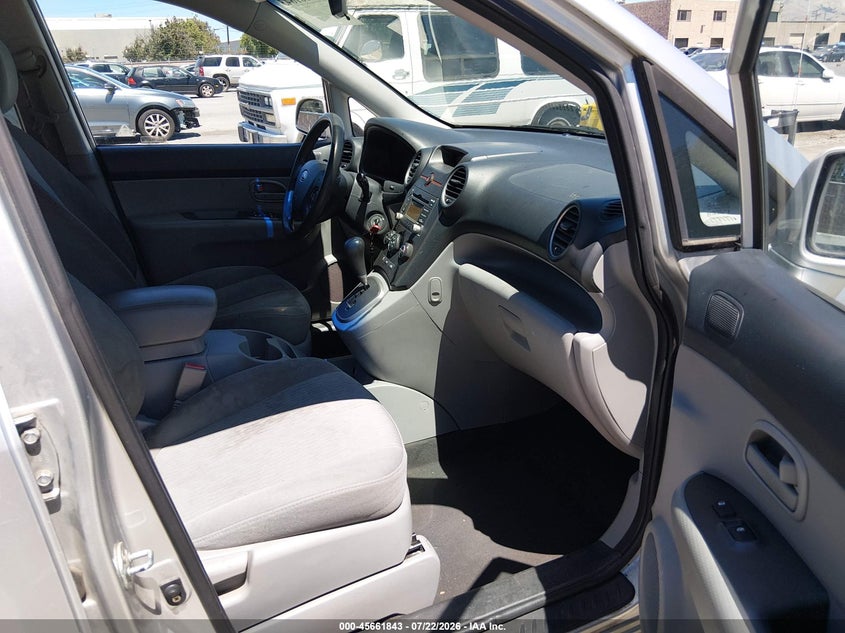 2009 KIA RONDO auction photo 5