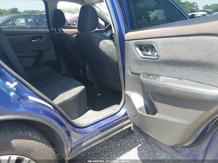 2023 NISSAN ROGUE auction photo 8