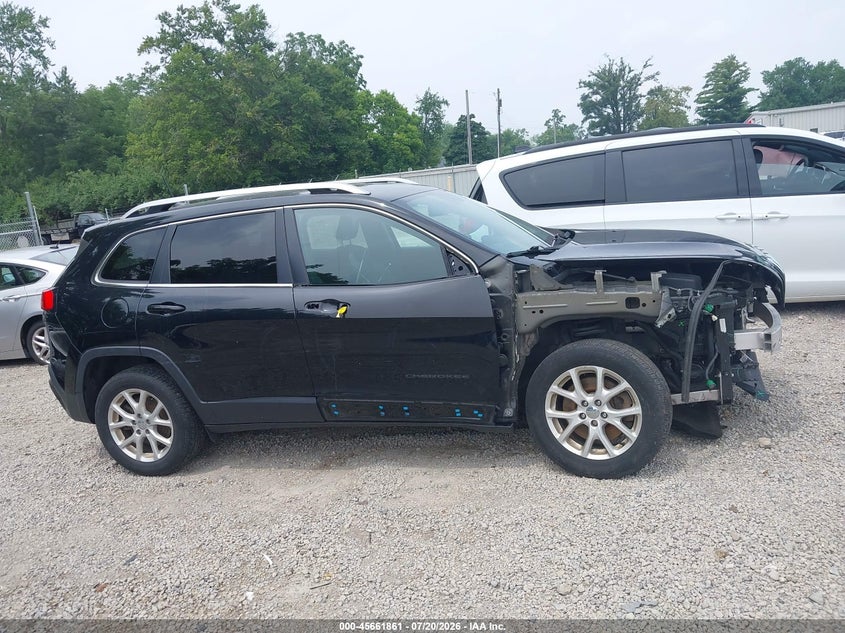 2018 Jeep Cherokee Latitude Plus Fwd VIN: 1C4PJLLX6JD553607 Lot: 45661861