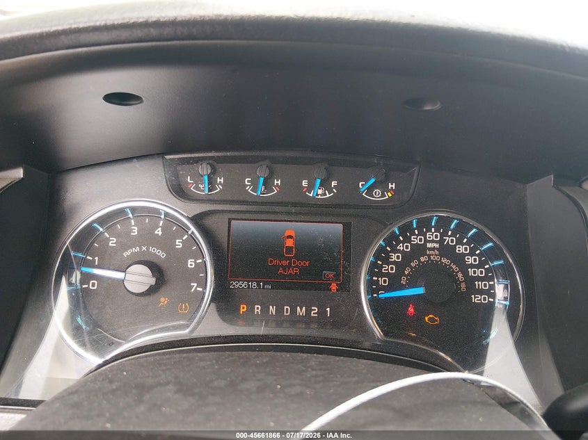 2014 FORD F-150 auction photo 7