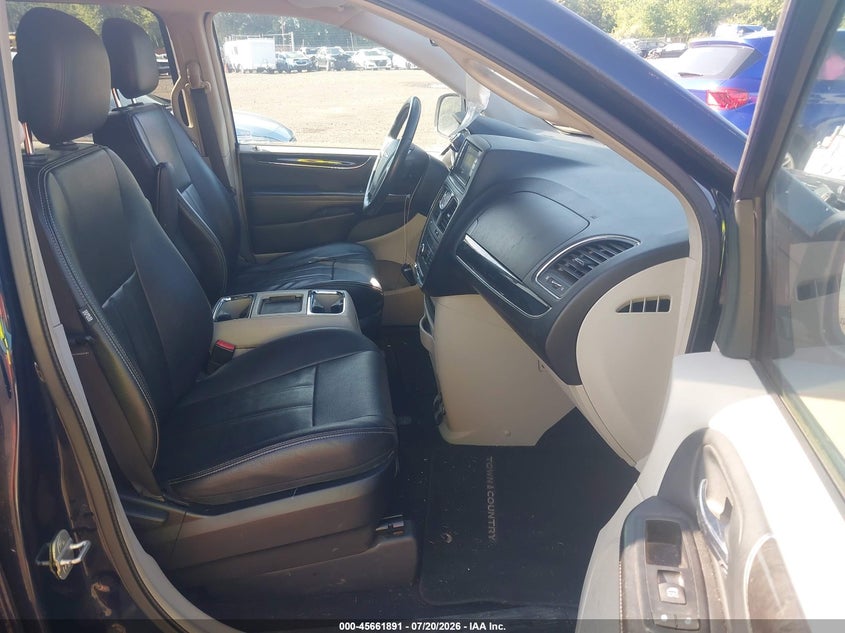2013 Chrysler Town & Country Touring VIN: 2C4RC1BG2DR734701 Lot: 45661891