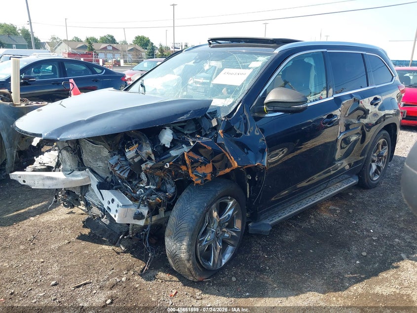 2019 TOYOTA HIGHLANDER auction photo 2