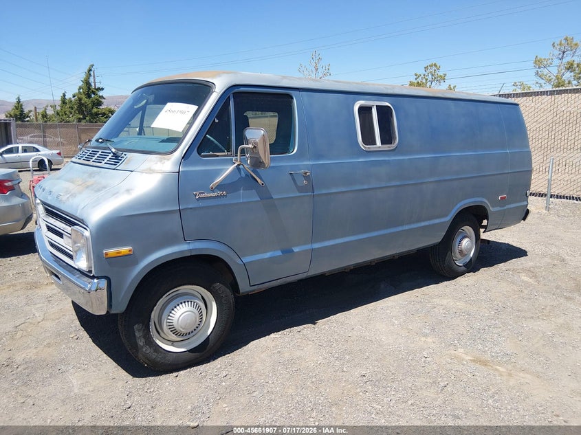 1977 DODGE TRADESMAN 300 auction photo 2