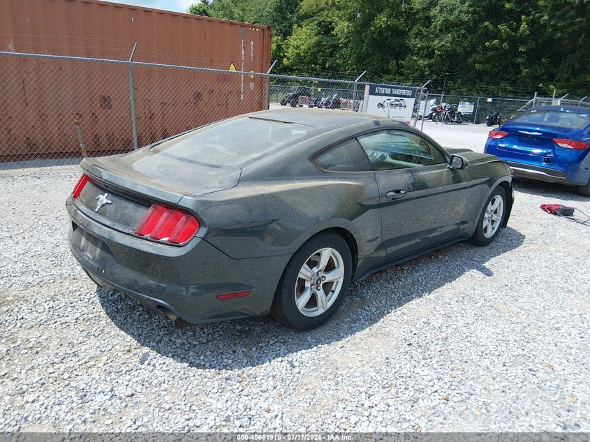 FORD MUSTANG - zdjęcie 4