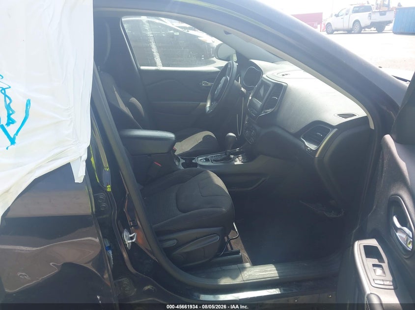 2019 JEEP CHEROKEE auction photo 5