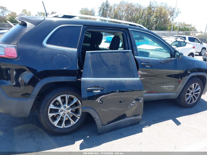 2019 JEEP CHEROKEE auction photo 6