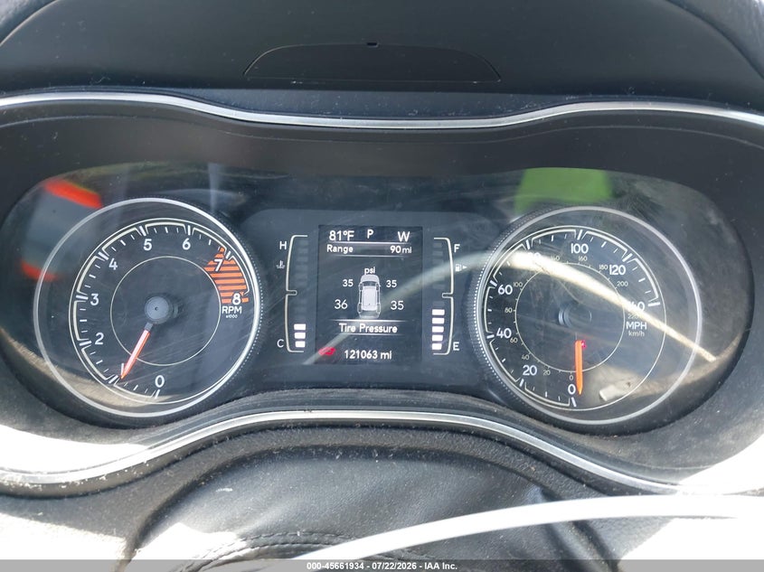 2019 JEEP CHEROKEE auction photo 7