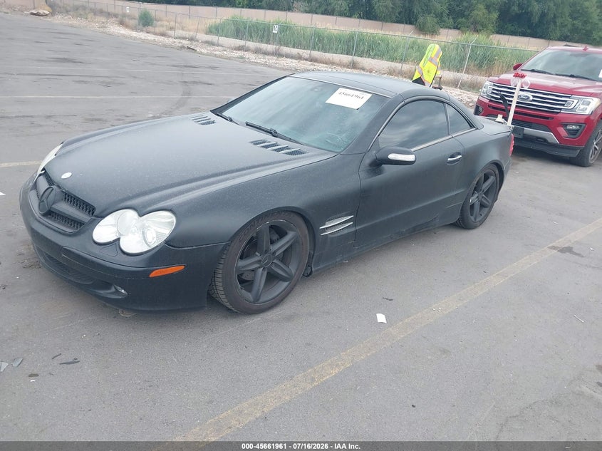 2005 MERCEDES-BENZ SL 500 auction photo 2