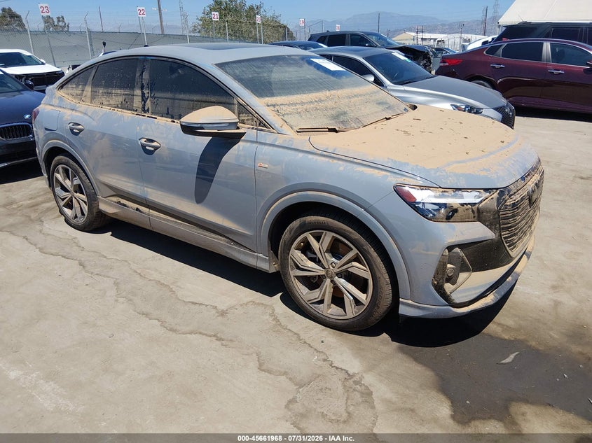 Vin: wa13ubfz5sp054451, lot: 46160541, audi q4 sportback e-tron premium plus 55 quattro 2025 img_1