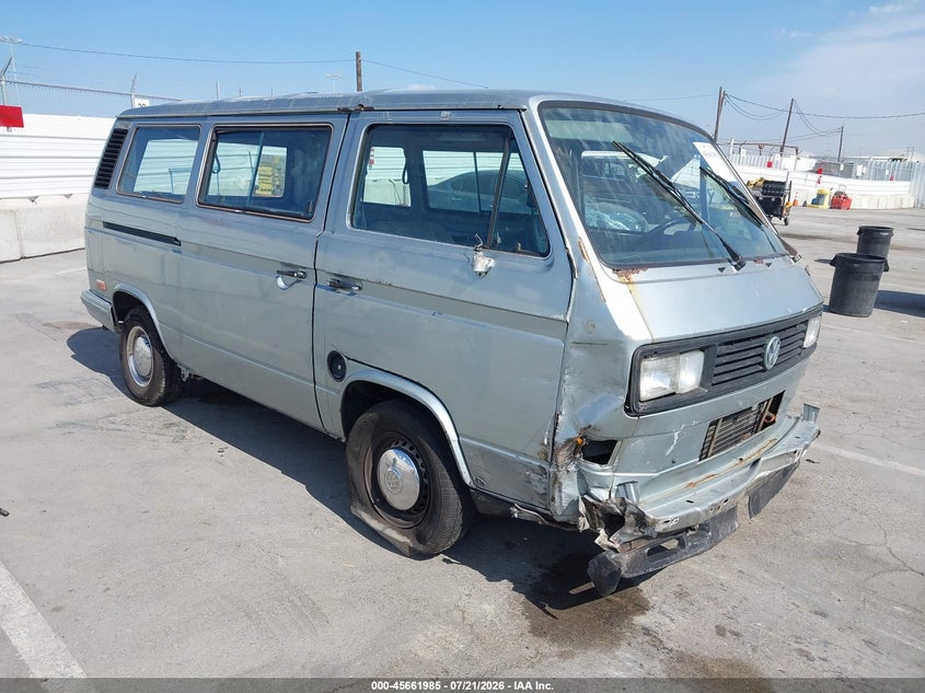 1987 VOLKSWAGEN VANAGON auction photo 1