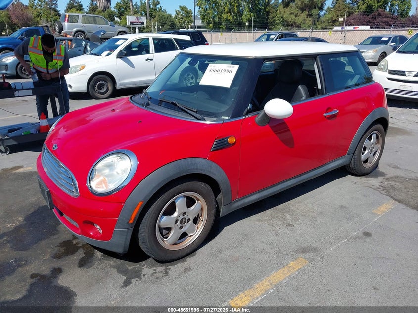 2009 MINI COOPER auction photo 2