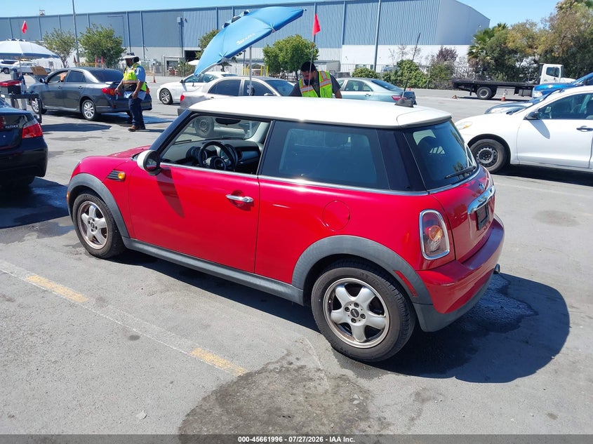 2009 MINI COOPER auction photo 3