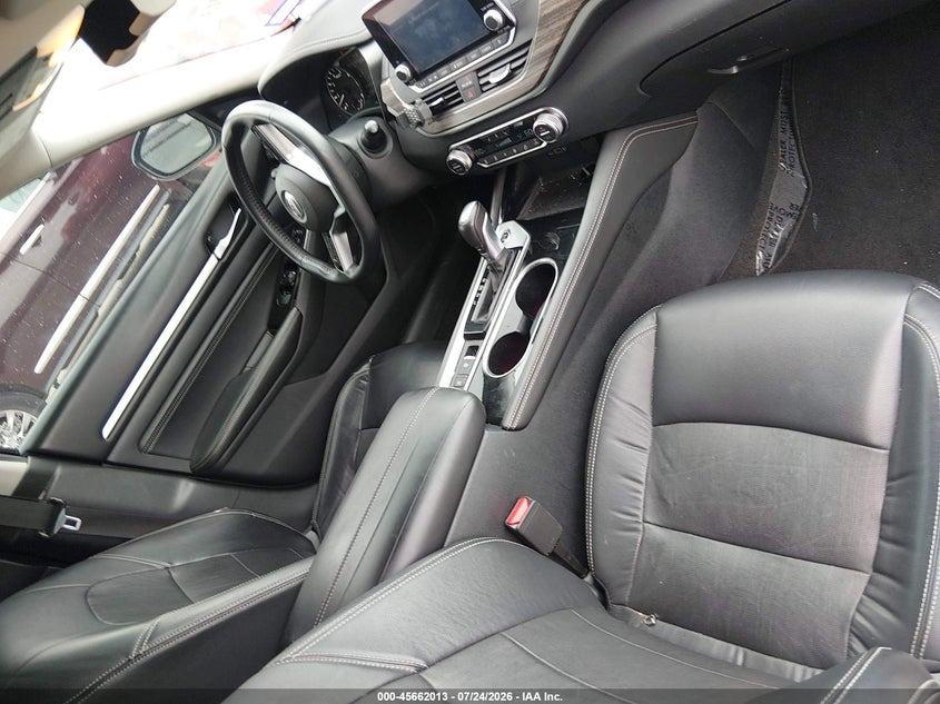 2021 NISSAN ALTIMA auction photo 5