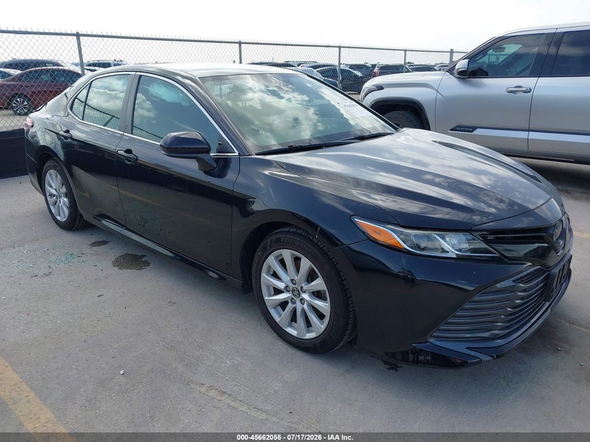2019 TOYOTA CAMRY auction photo 1