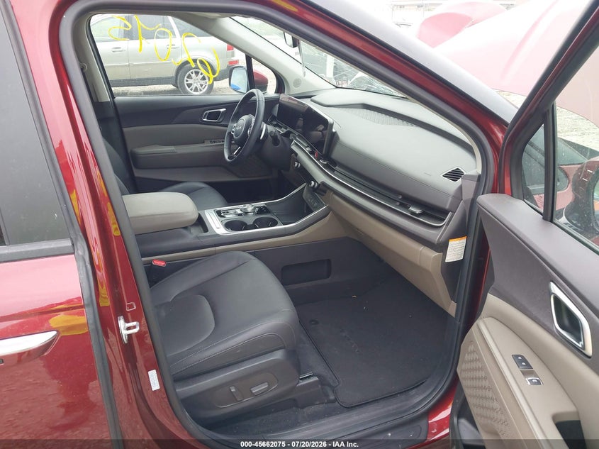 2026 KIA CARNIVAL MPV HYBRID auction photo 5