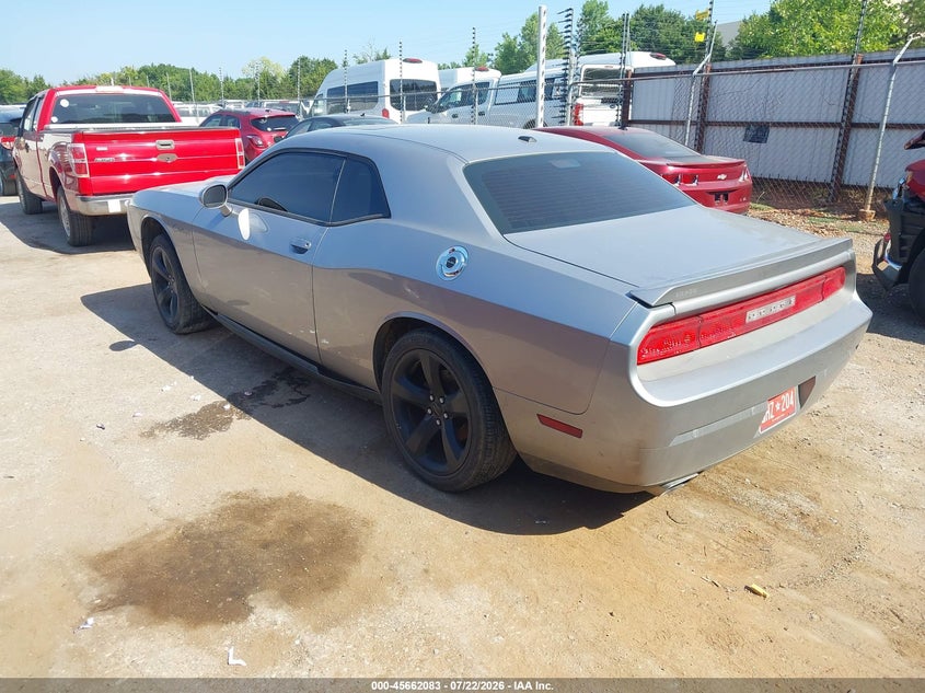 Vin: 2c3cdyag0eh110579, lot: 46160655, dodge challenger sxt plus 20143