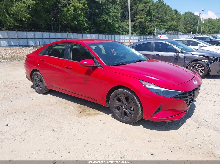 2023 Hyundai Elantra  (VIN: 5NPLM4AG7PH105961)