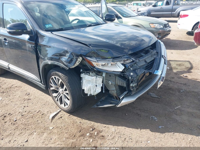 2016 MITSUBISHI OUTLANDER auction photo 6