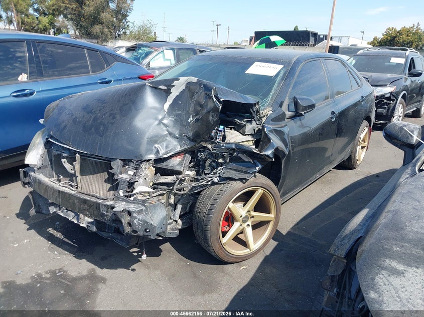 2017 Toyota Camry, Left Front, IAAI, VIN 4T1BF1FK7HU280294 — photo 2