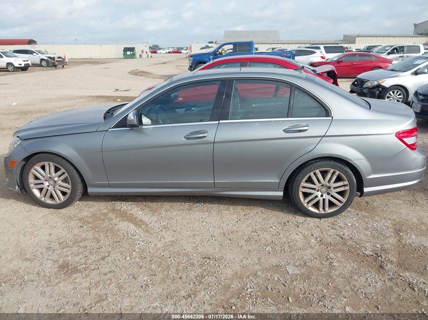 2008 Mercedes-Benz C 300 Luxury 4Matic/Sport 4Matic VIN: WDDGF81X68F194488 Lot: 45662306
