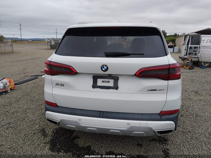 BMW X5 - zdjęcie 17