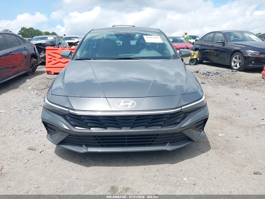 2026 Hyundai Elantra Se VIN: KMHLL4DG2TU106638 Lot: 45662360