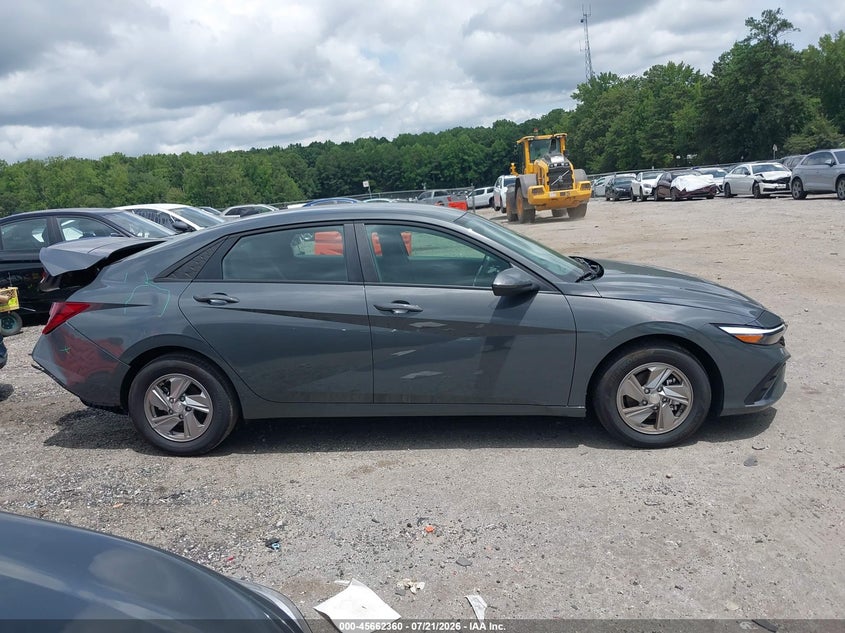 2026 Hyundai Elantra Se VIN: KMHLL4DG2TU106638 Lot: 45662360