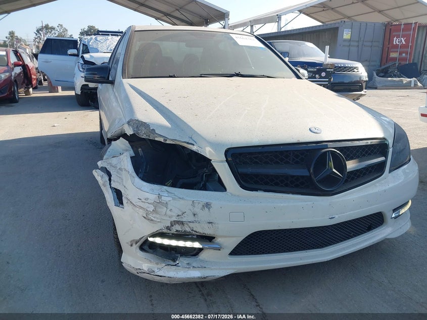2011 Mercedes-Benz C 300 Luxury/Sport VIN: WDDGF5EB4BF653568 Lot: 45662382