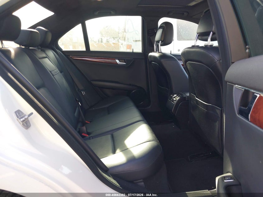 2011 Mercedes-Benz C 300 Luxury/Sport VIN: WDDGF5EB4BF653568 Lot: 45662382