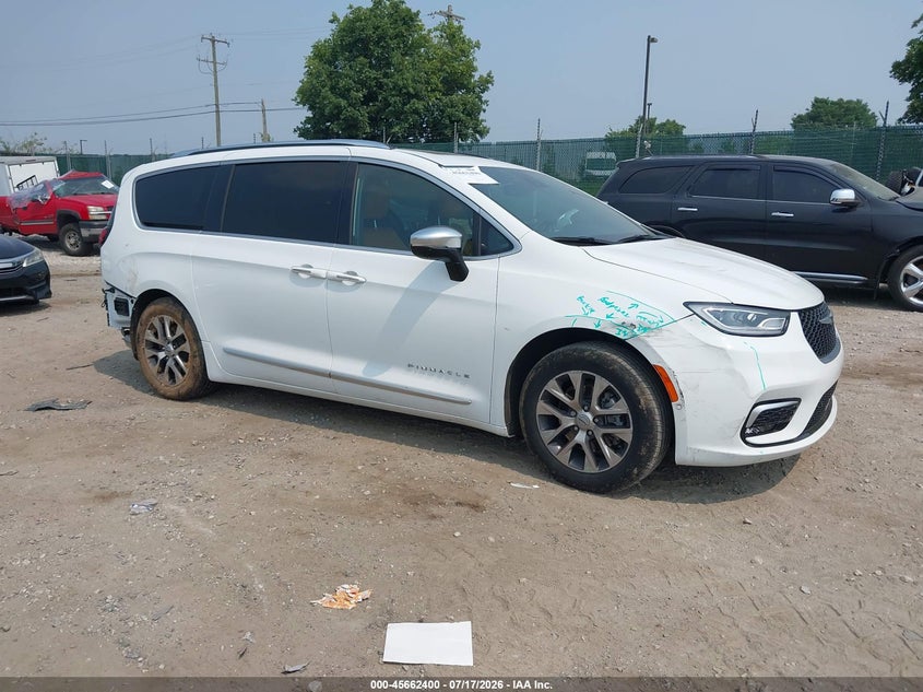 2023 Chrysler Pacifica Hybrid Pinnacle VIN: 2C4RC1N71PR562774 Lot: 45662400